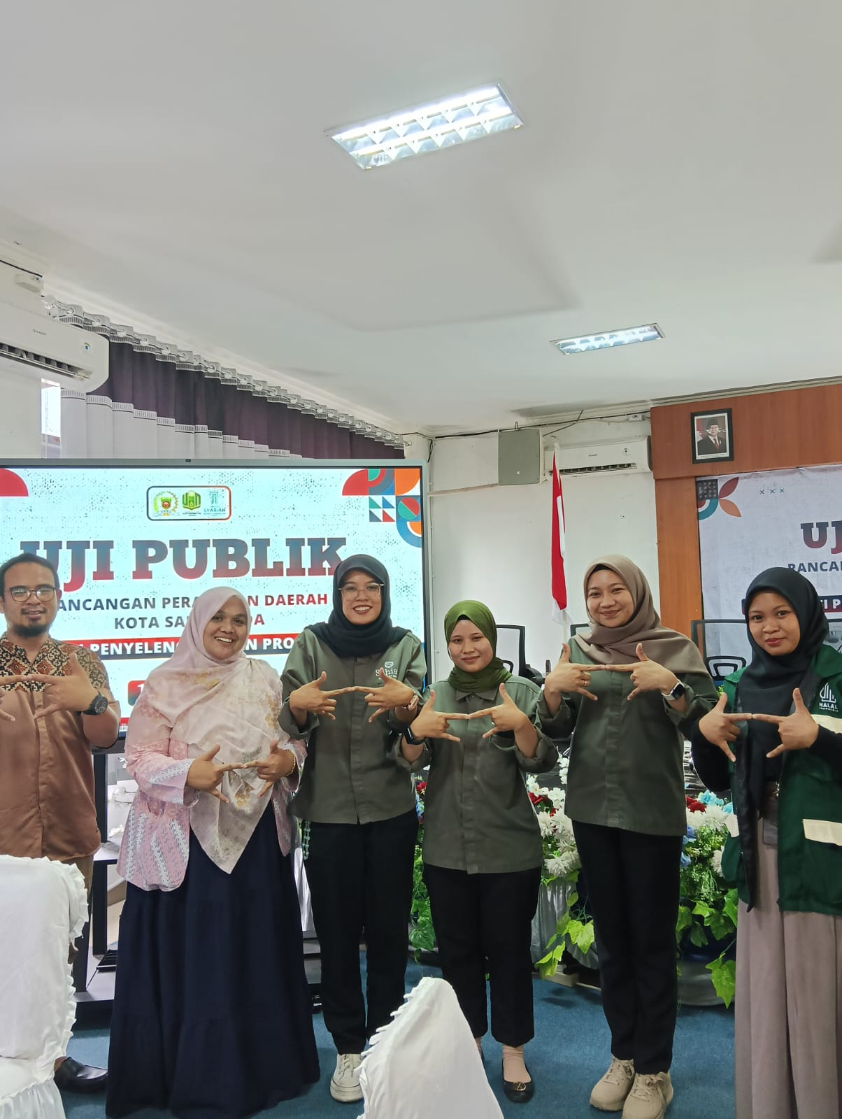 Pukaha UINSI Samarinda Menjadi Panitia Uji Publik Raperda Akselerasi Penyelenggara Produk Halal Samarinda post thumbnail image