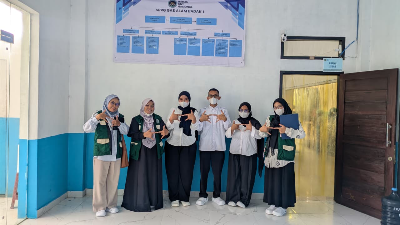 Pemerataan Pemeriksaan Produk Halal Auditor Halal LPH UINSI Audit di SPPG Muara Badak post thumbnail image