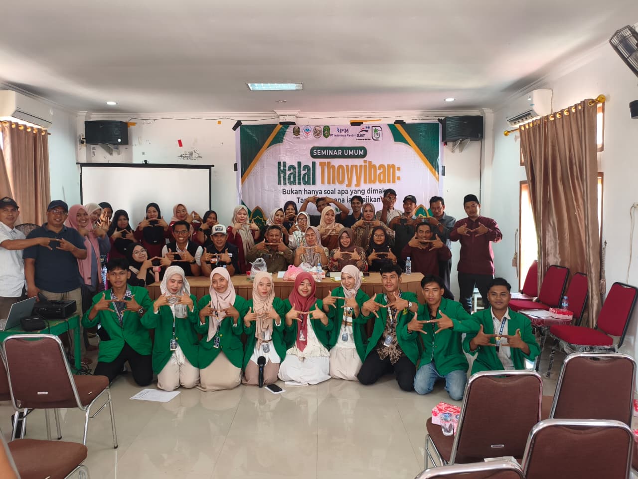 Dukung Gerakan Wajib Halal, Pendamping Halal LP3H UINSI Samarinda Isi Sosialisasi Sertifikasi Halal dalam Kegiatan KKN post thumbnail image