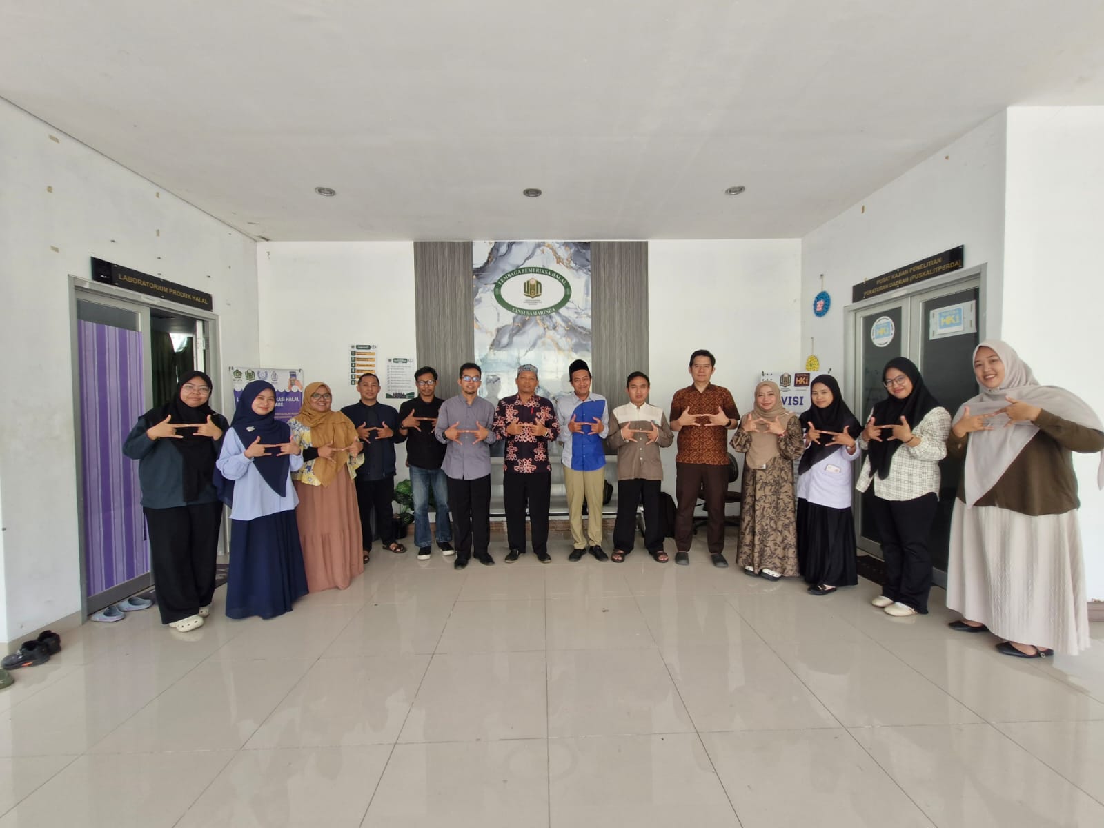 Berkelanjutan Kawal Produk Halal, LPH UINSI Samarinda Kembali Gelar Sidang Fatwa Bersama MUI Kaltim post thumbnail image