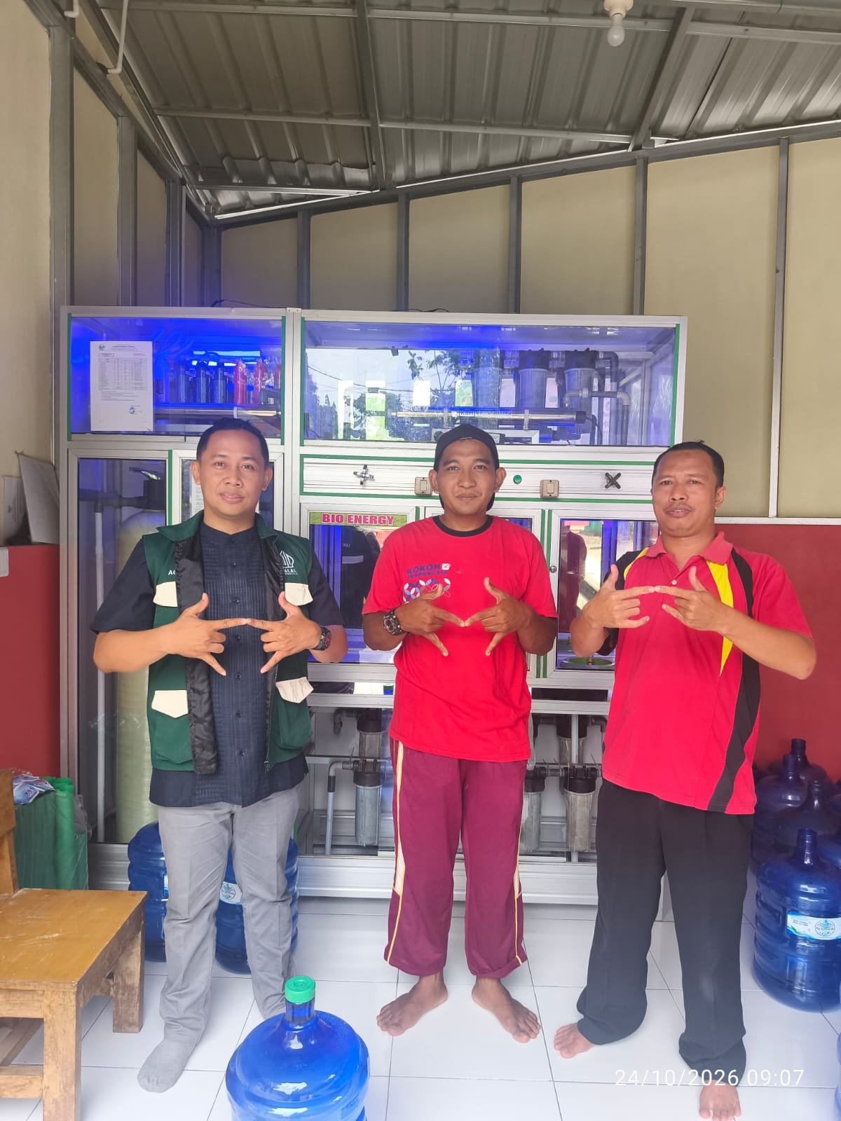 Perluas Ekosistem Halal, LPH UINSI Samarinda Lakukan Audit Halal di Depo Air Minum Al Ghazali post thumbnail image